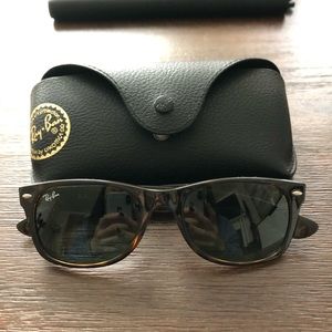 Rayban New Wayfarer Classic